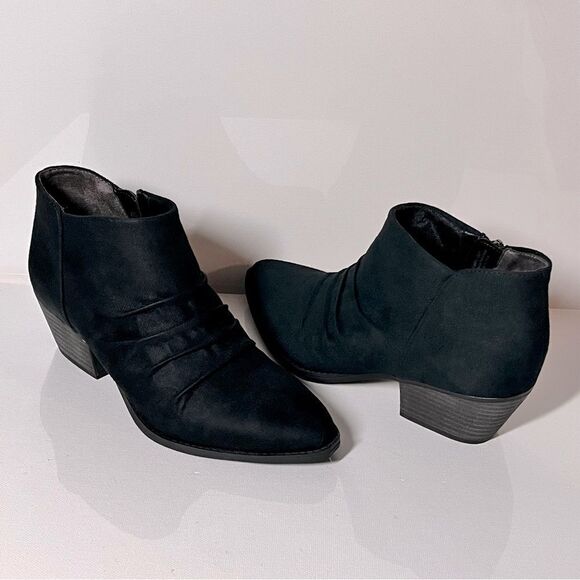 LifeStride Reba Faux Suede Ruched Heels Booties - Picture 4 of 6